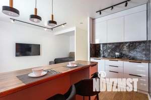 1-к квартира, посуточно, 37м2, 8/24 этаж