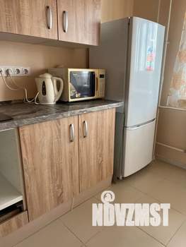 1-к квартира, посуточно, 50м2, 15/16 этаж