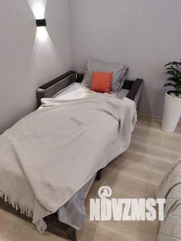 1-к квартира, посуточно, 38м2, 2/10 этаж