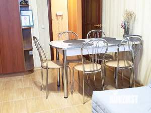 1-к квартира, посуточно, 55м2, 1/1 этаж