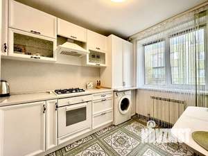 1-к квартира, посуточно, 38м2, 2/3 этаж