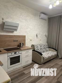 Студия квартира, посуточно, 20м2, 1/3 этаж