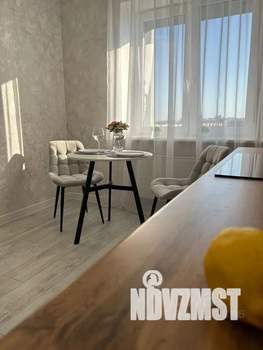 1-к квартира, посуточно, 36м2, 9/16 этаж