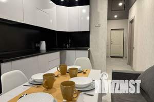 1-к квартира, посуточно, 45м2, 3/25 этаж