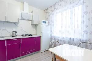 1-к квартира, посуточно, 35м2, 3/9 этаж
