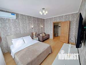 1-к квартира, посуточно, 42м2, 1/1 этаж