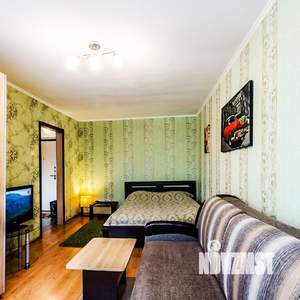 1-к квартира, посуточно, 35м2, 4/9 этаж