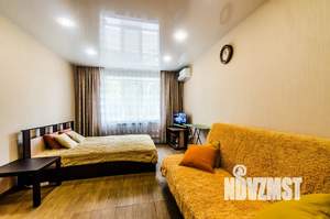 1-к квартира, посуточно, 40м2, 2/17 этаж