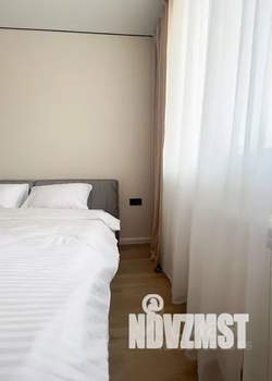 1-к квартира, посуточно, 45м2, 18/24 этаж