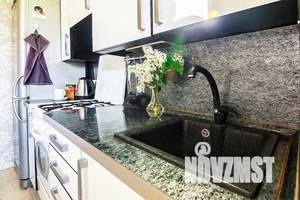 1-к квартира, посуточно, 39м2, 3/5 этаж