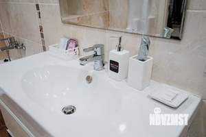 1-к квартира, посуточно, 52м2, 6/25 этаж