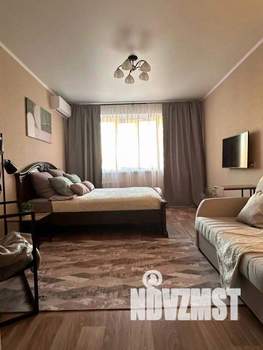 1-к квартира, посуточно, 42м2, 1/1 этаж