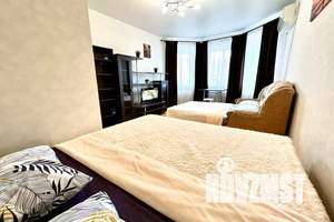 1-к квартира, посуточно, 45м2, 2/10 этаж