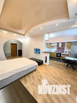 Студия квартира, посуточно, 50м2, 7/18 этаж