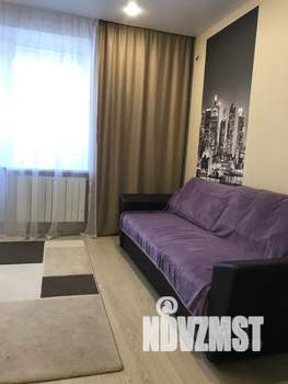 Студия квартира, посуточно, 30м2, 10/18 этаж