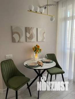 1-к квартира, посуточно, 33м2, 4/25 этаж