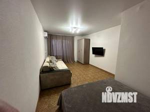 1-к квартира, посуточно, 36м2, 1/1 этаж