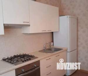 1-к квартира, посуточно, 37м2, 3/9 этаж