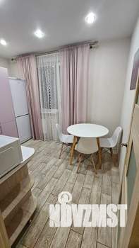 1-к квартира, посуточно, 37м2, 15/18 этаж