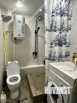 Студия квартира, посуточно, 30м2, 5/5 этаж