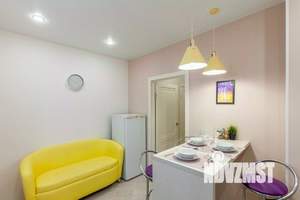 1-к квартира, посуточно, 45м2, 1/1 этаж