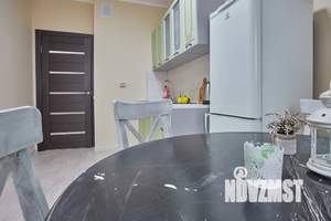 1-к квартира, посуточно, 44м2, 13/18 этаж