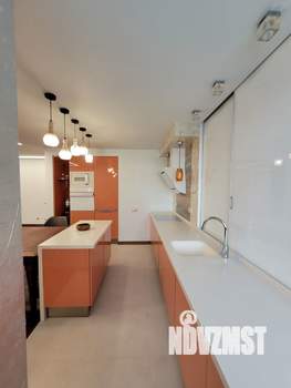 Студия квартира, на длительный срок, 102м2, 14/16 этаж