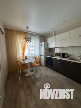 2-к квартира, посуточно, 55м2, 4/14 этаж