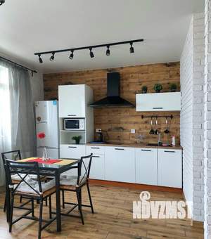 Студия квартира, посуточно, 35м2, 23/25 этаж