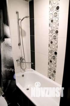 1-к квартира, посуточно, 44м2, 2/9 этаж