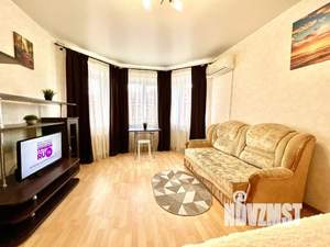 1-к квартира, посуточно, 43м2, 1/1 этаж