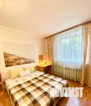 1-к квартира, посуточно, 50м2, 2/9 этаж