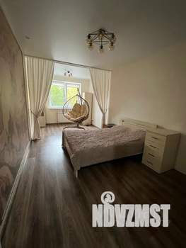 1-к квартира, посуточно, 50м2, 2/9 этаж