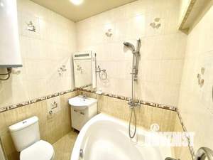 2-к квартира, посуточно, 47м2, 1/1 этаж