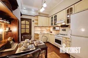 2-к квартира, посуточно, 74м2, 4/10 этаж