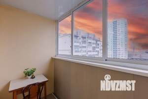 Студия квартира, посуточно, 36м2, 9/24 этаж