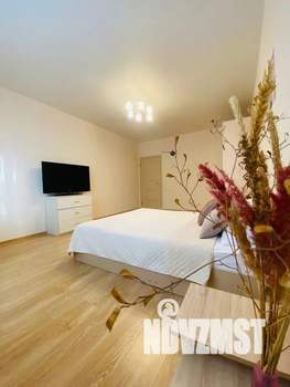 2-к квартира, посуточно, 71м2, 5/22 этаж