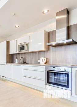 2-к квартира, на длительный срок, 80м2, 18/25 этаж