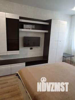 1-к квартира, посуточно, 34м2, 3/27 этаж