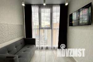 1-к квартира, посуточно, 42м2, 18/23 этаж