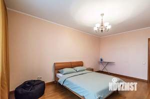 1-к квартира, посуточно, 43м2, 1/1 этаж