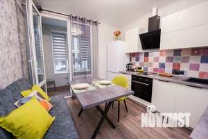 1-к квартира, посуточно, 38м2, 2/19 этаж