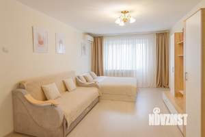 1-к квартира, посуточно, 33м2, 4/9 этаж