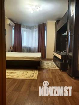 1-к квартира, посуточно, 42м2, 8/10 этаж
