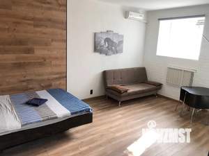 Студия квартира, посуточно, 38м2, 1/4 этаж