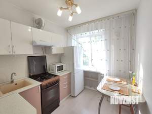 1-к квартира, посуточно, 33м2, 4/9 этаж