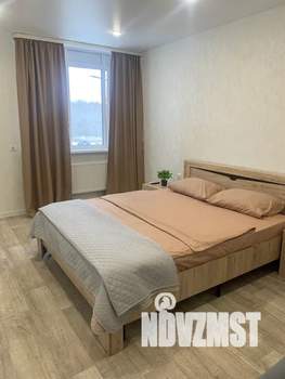 1-к квартира, посуточно, 38м2, 3/25 этаж