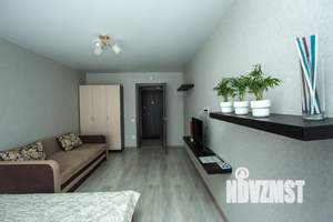 1-к квартира, посуточно, 40м2, 18/27 этаж