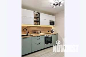 1-к квартира, посуточно, 40м2, 21/25 этаж