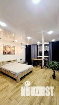 1-к квартира, посуточно, 35м2, 1/1 этаж